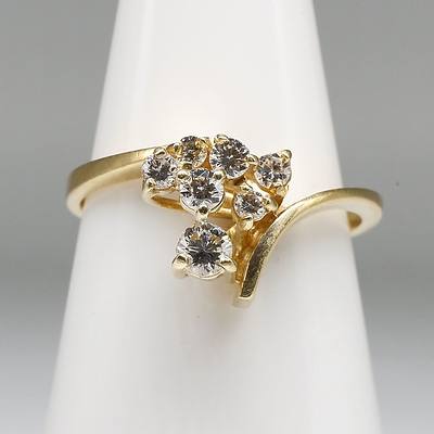 18ct Yellow Gold Ring with Seven Round Brilliant Cut Diamonds (H SI)