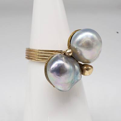 14ct Yellow Gold Ring with Two Keshi Tahitian Pearls