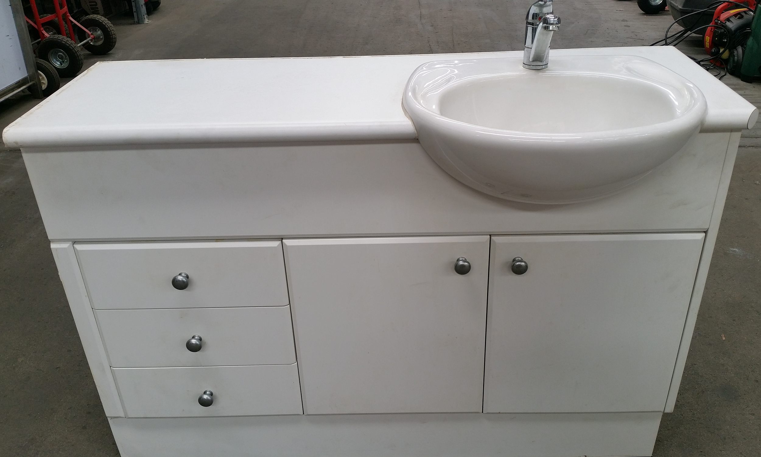 Fowler Single Basin Bathroom Sink Lot 1089691 ALLBIDS