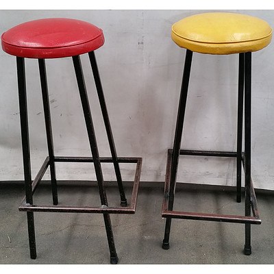 Fixed Height Bar/Cafe Stools - Lot of 11