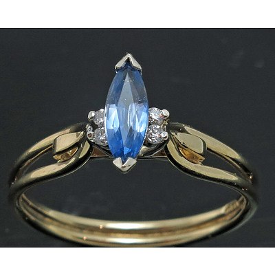 18Ct Gold Ceylon Sapphire & Diamond Ring