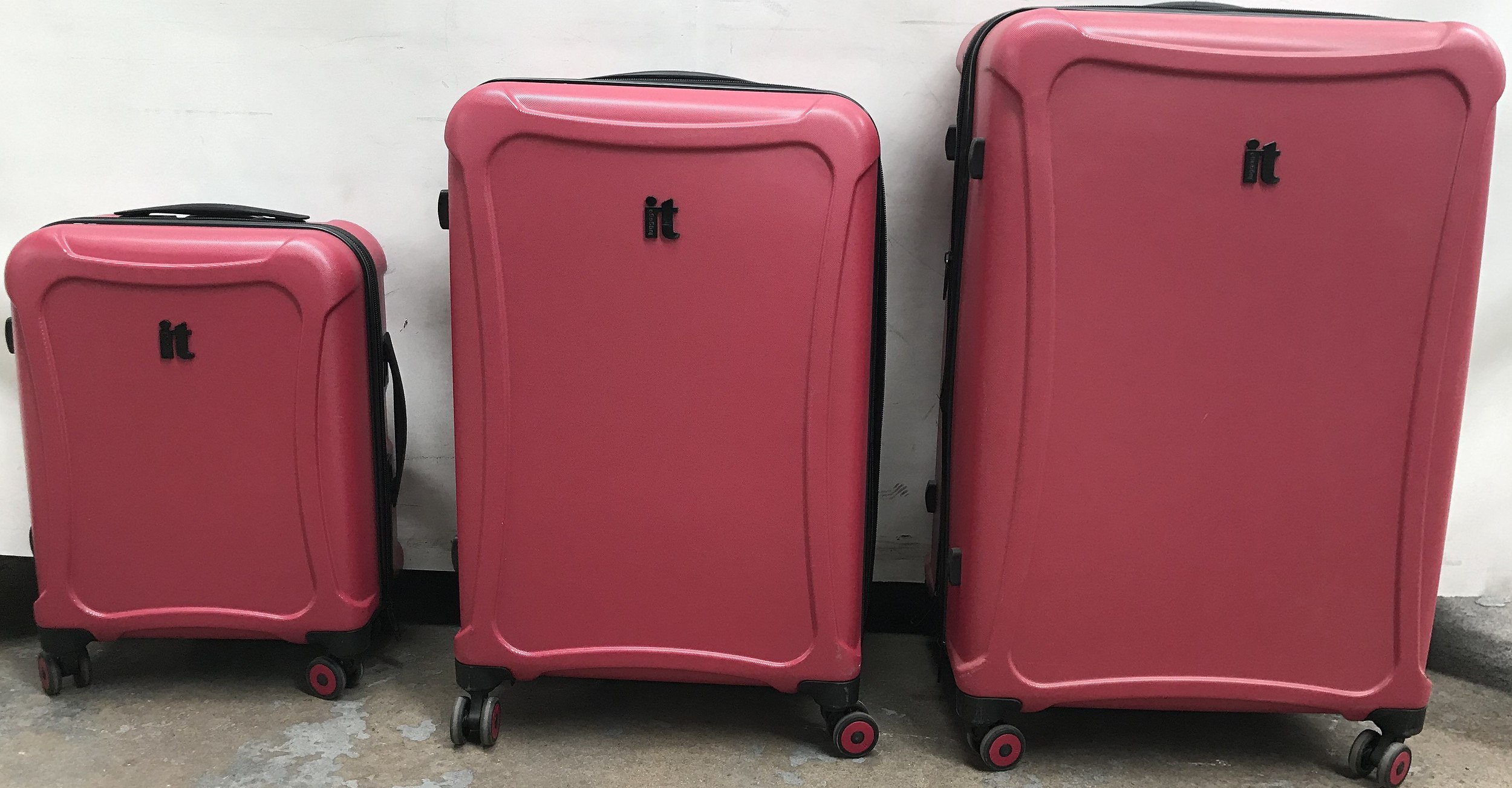 it suitcases uk