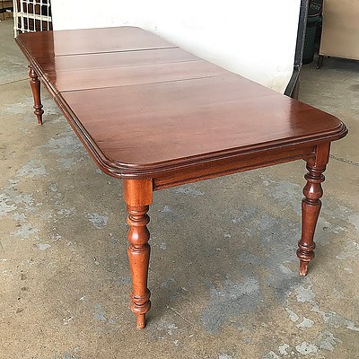 Antique Style Cedar Two Leaf Extension Table, Late 20th Century