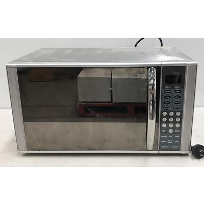 Lumina Signature 900W Grill/Microwave/Convection Oven Stainless Steel