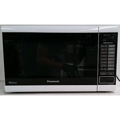Panasonic Inverter NN-ST641W 1100W Microwave Oven