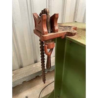 Floor Mount Vice Stand with Vice