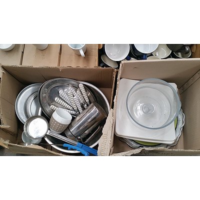 Selection of Commercial Crockery, Stainless Steel Kitchenware and Serving Ware