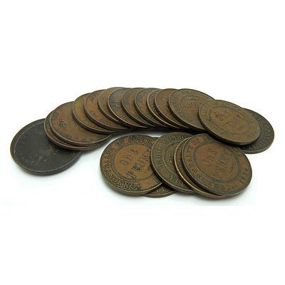 Collection Of Australian George V (1911-1936) Pennies