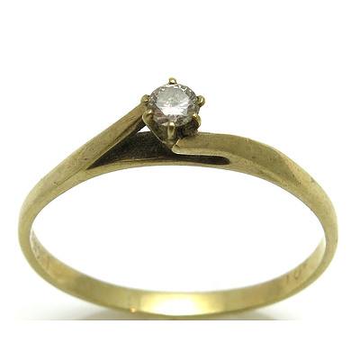 9Ct Gold Solitaure Diamond Ring