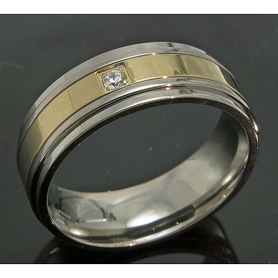 Titanium Ring: Gold Plated Centre