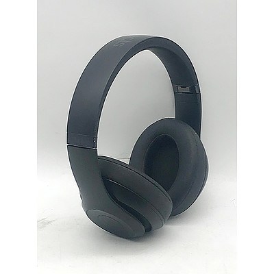 Beats Branded Studio3 Bluetooth Wireless Over-Ear Headphones - Black
