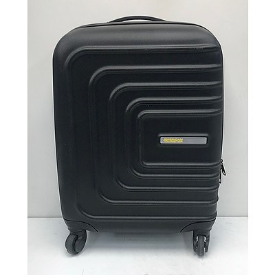 American Tourister Hard Travel Case 55cm Tall