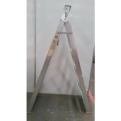 Geelong Ladders 1.8 Meter Aluminium Ladder