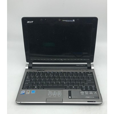 Toshiba Satellite P200 17 Inch Widescreen Core 2 Duo 4400 Laptop & Acer Aspire One Laptop