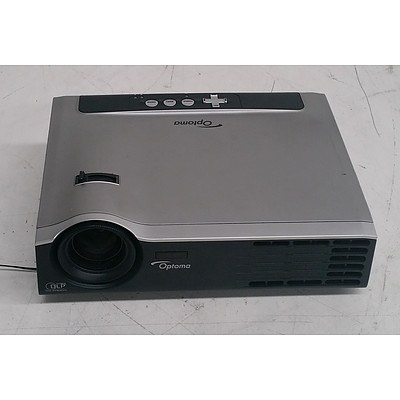 Optoma (EP7150) XGA DLP Projector