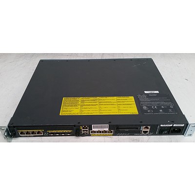 Cisco (ASA5520 V05) ASA 5520 Series Adaptive Security Appliance