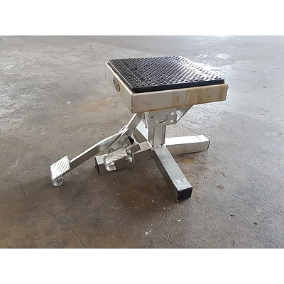 Motorsports Product Motorcycle Lift / Stand