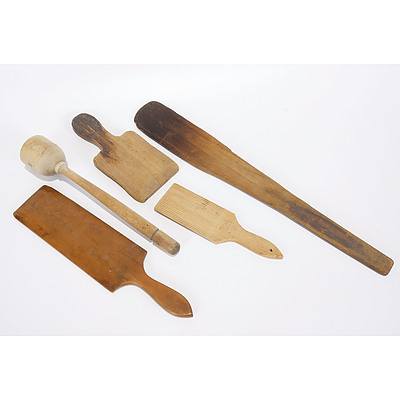 5 X Assorted Wooden Kitchen Utensils, Comprising 2 Butter Pats, 2 Stirrers & A Pounder