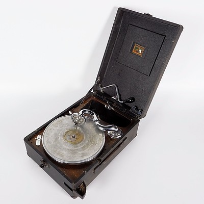 His Masters Voice 1920s Model 101 Portable Gramophone For 78rpm 10"" Records in Black Case, Working Order