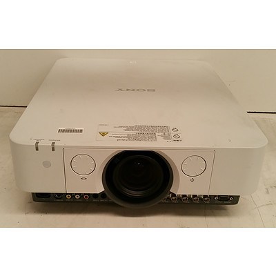 Sony (VPL-FHZ55) WUXGA 3LCD Projector