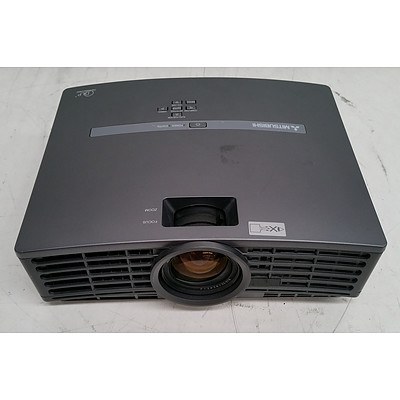 Mitsubishi (XD490U) XGA DLP Projector
