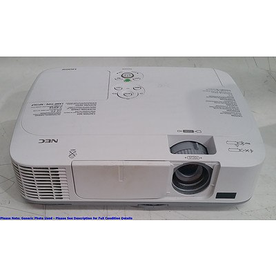 NEC (M260X) XGA 3LCD Projector
