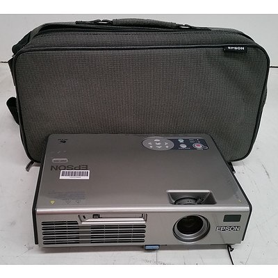 Epson (EMP-765) XGA 3LCD Projector