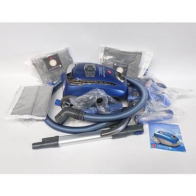 Hoover Allergy+ 7000PH Corded Bagged Vaccum Cleaner