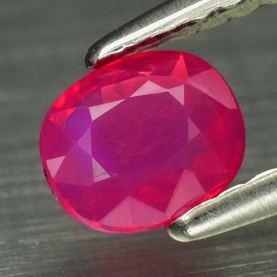 Natural Pink Sapphire - Certificated