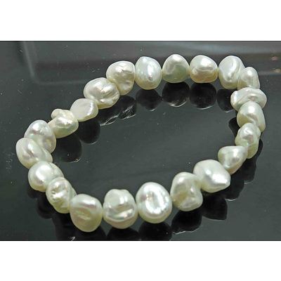 Fresh-Water Cultured Pearls Bracelet
