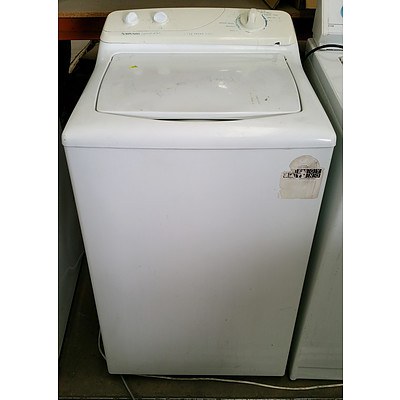 Simpson 4.5kg Top-Loader Washing Machine