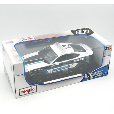 Brand New Maisto Special Edition 1:18 Diecast 2015 Ford Mustang GT