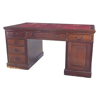 Senate Desk with Red Leather Inlay Owned by Sir Robert Cotton