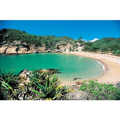7 Nights Accommodation on Magnetic Island Queensland PLUS Car Hire - Total Value $2000