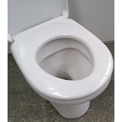 Villeroy & Boch Omnia Pro Back To Wall Toilet Suite -  New - RRP $825.00