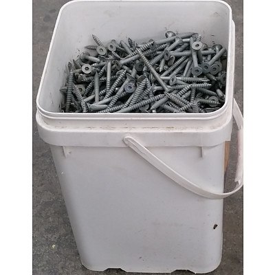 75mm Hex Head Galvanised Screws - 18kg - New