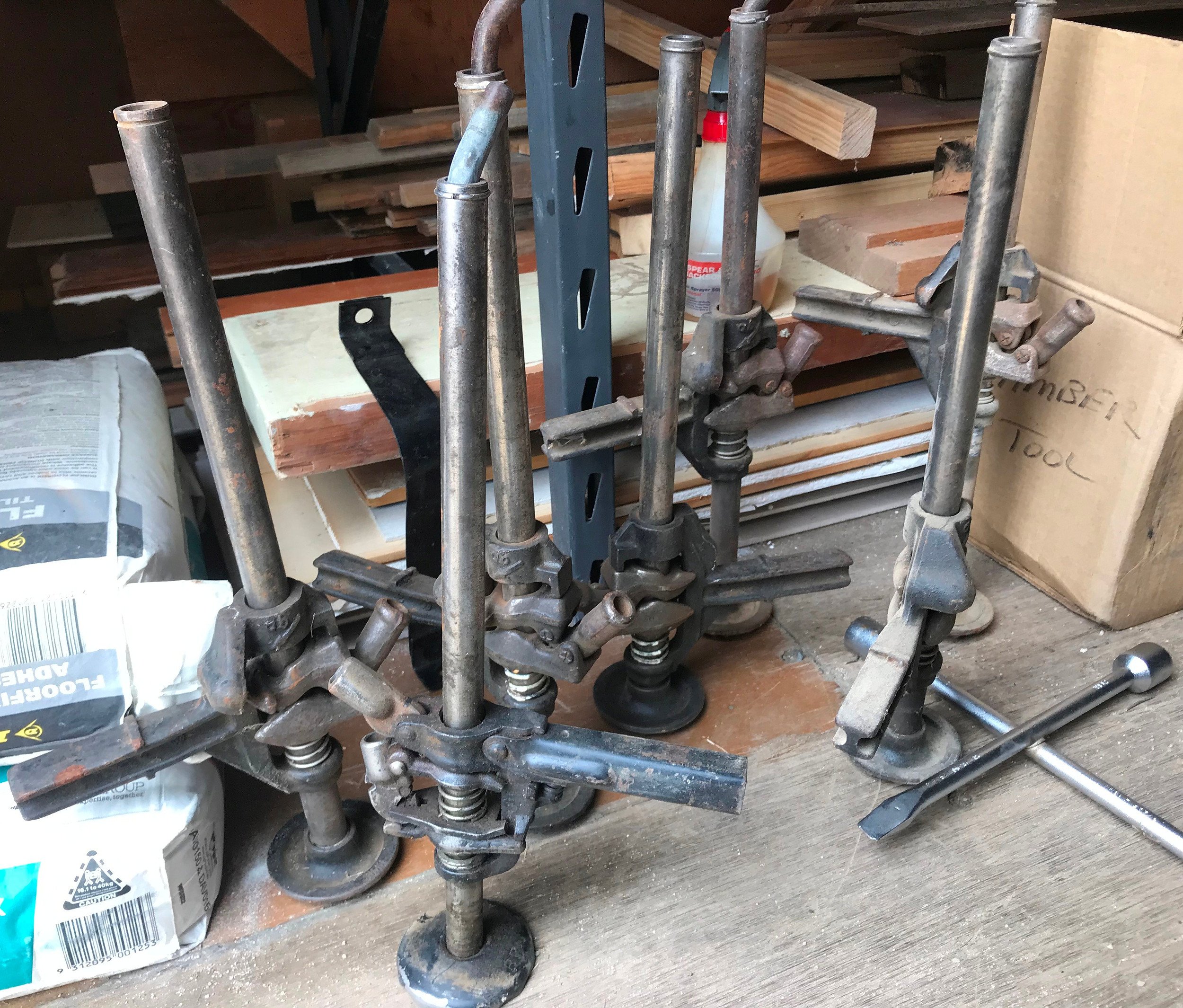 Lot 279 Volkswagen Vintage Jacks Lot 1094638 ALLBIDS