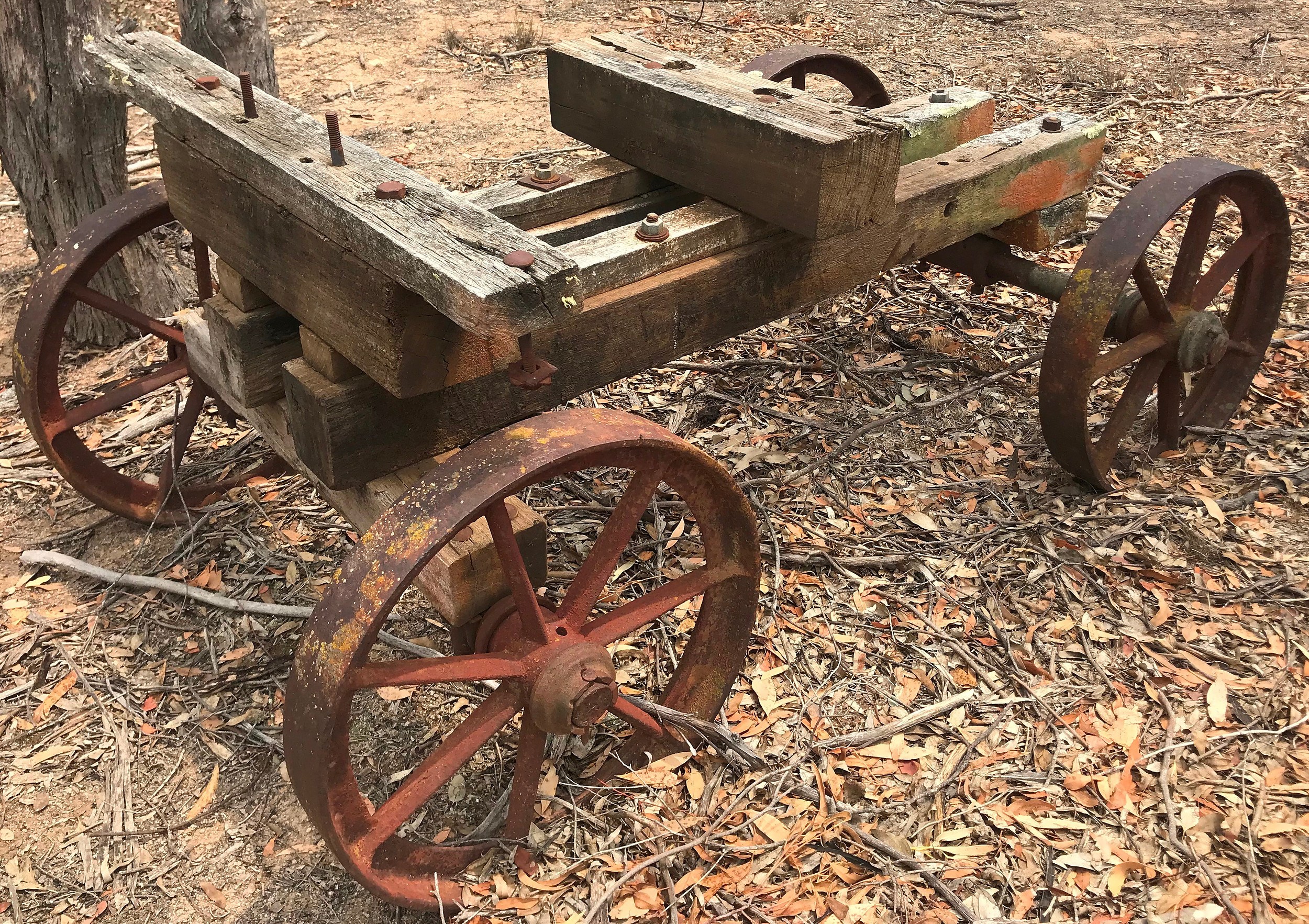 Lot 286 Cast Iron Cart - Lot 1094645 | ALLBIDS