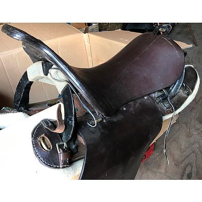 Lot 57 - Vintage Indian Army Saddle