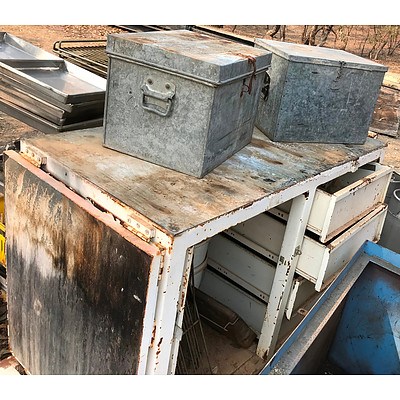 Lot 74 - Mobile Work Bench & Tool Boxes