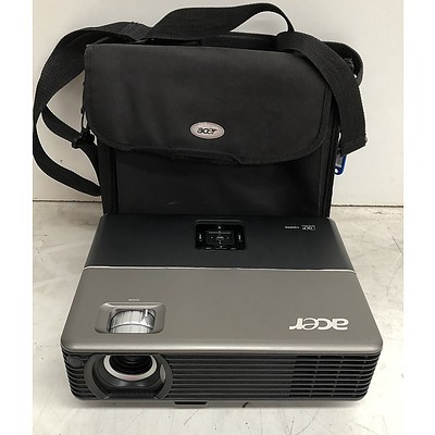 Acer (P5270) XGA DLP Projector