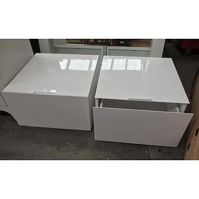 Pair of White Sleek Bedside Tables with Gloss Finish
