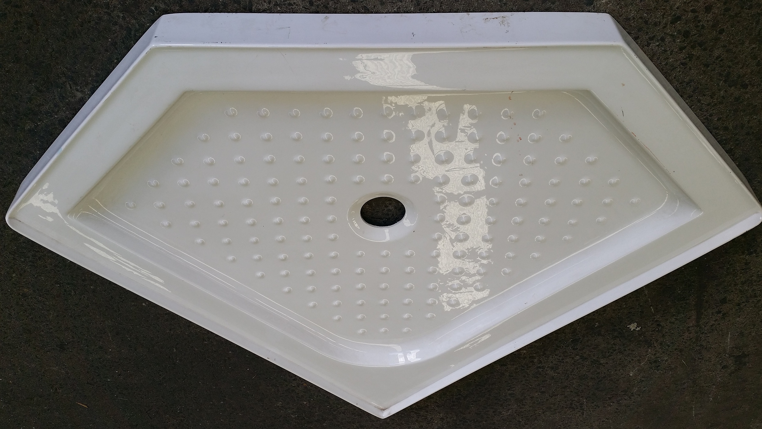 Fibreglass Corner Shower Base Lot 1113499 ALLBIDS