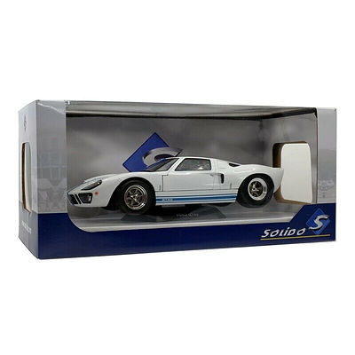 Solido Ford GT40, 1:18 Scale Car Model Sealed in Box - Brand New