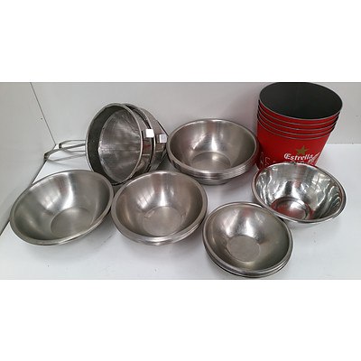 Selection of Stainless Steel Bowls/Strainers and Metal Beer Buckets