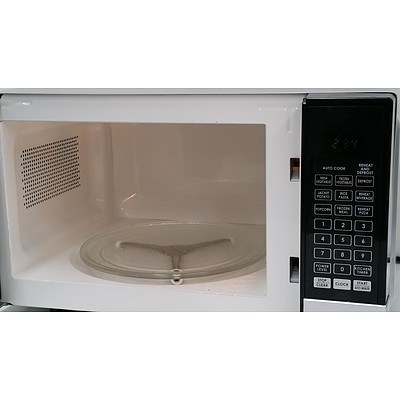 Sharp 1200 Watt Microwave Oven