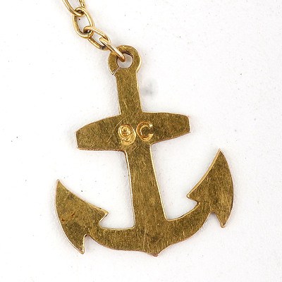 9ct Yellow Gold Anchor and Chain on a Metal Hat Pin