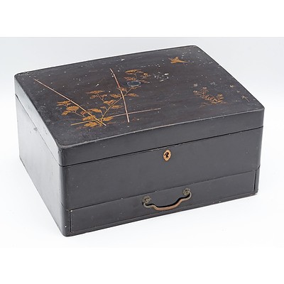 Antique Signed Japanese Black Lacquer Jewellery Box and Contents