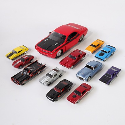 A Quantity of 12 Toy Cars including Matchbox and Jada