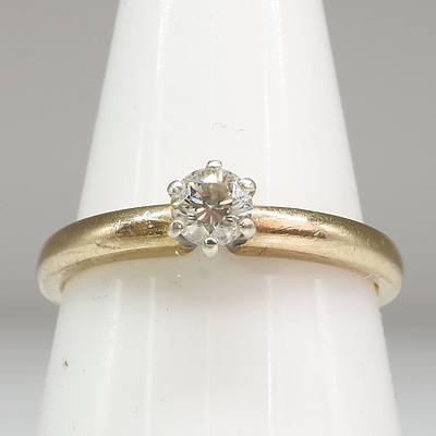 9ct Yellow Gold and Diamond Ring, (H/I SI)